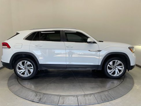 Used 2020 Volkswagen Atlas Cross Sport SEL w/ Cross Sport MDO Package image 14