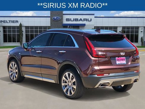 Used 2022 Cadillac XT4 Premium Luxury w/ Technology Package image 4