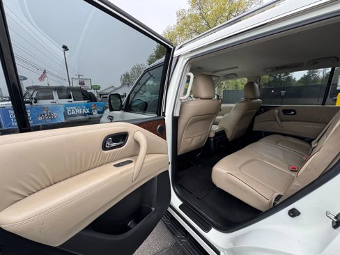 Used 2017 Nissan Armada SL image 14