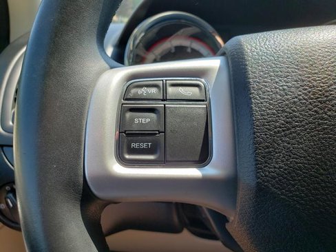 Used 2017 Dodge Grand Caravan SE w/ Power Window Group image 20