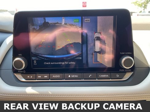 Used 2023 Nissan Rogue SL image 9