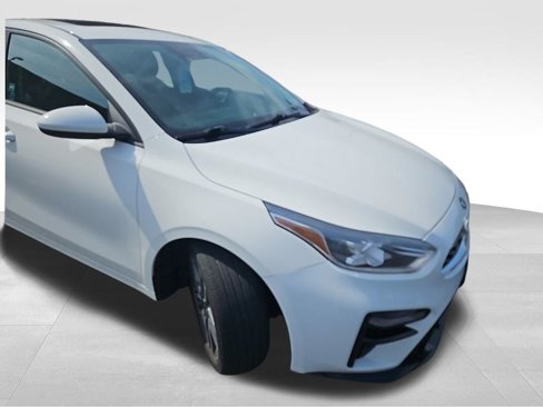 Used 2019 Kia Forte S w/ S Premium Package image 3