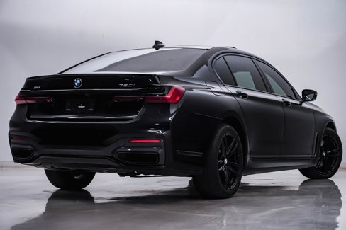 Used 2022 BMW 750i xDrive w/ Executive Package image 9