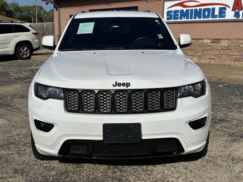 Used 2018 Jeep Grand Cherokee Altitude image 4
