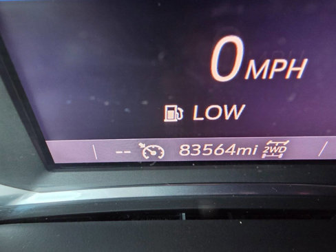 Used 2020 GMC Acadia SLT w/ LPO, Floor Liner Package image 24