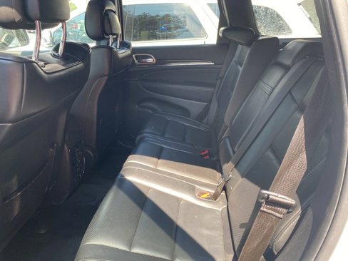 Used 2015 Jeep Grand Cherokee Overland image 25