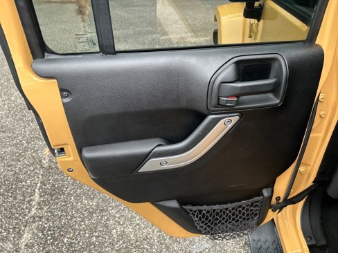 Used 2013 Jeep Wrangler Unlimited Sahara w/ Connectivity Group image 18