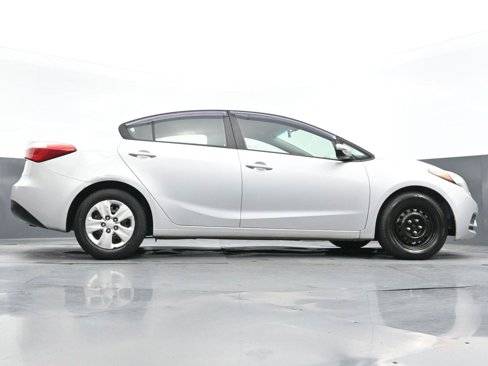 Used 2016 Kia Forte LX image 78