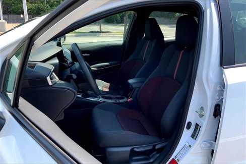 Used 2024 Toyota Corolla SE image 24