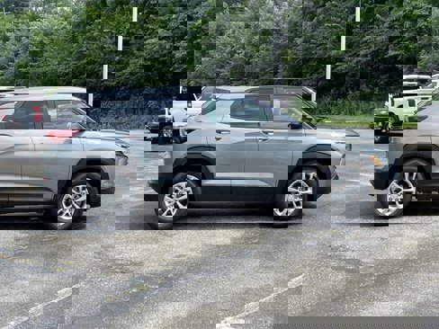 New 2026 Chevrolet TrailBlazer LS w/ LS Convenience Package image 2