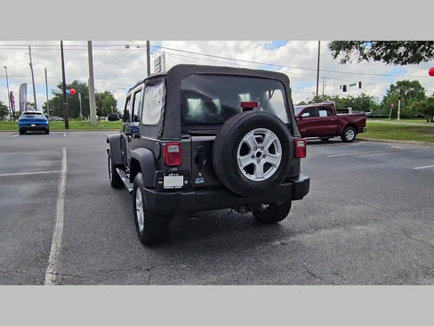 Used 2014 Jeep Wrangler Unlimited Sport image 30