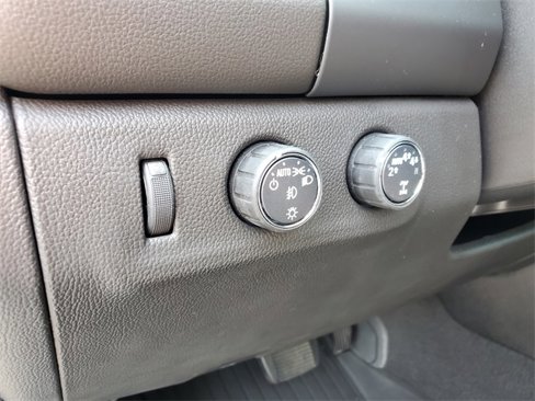 Used 2022 GMC Canyon Elevation w/ Elevation Premium Package image 8