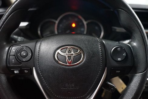 Used 2016 Toyota Corolla LE image 20