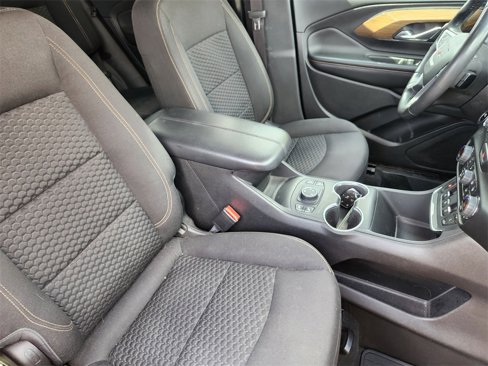 Used 2018 GMC Terrain SLE w/ Infotainment Package I image 9