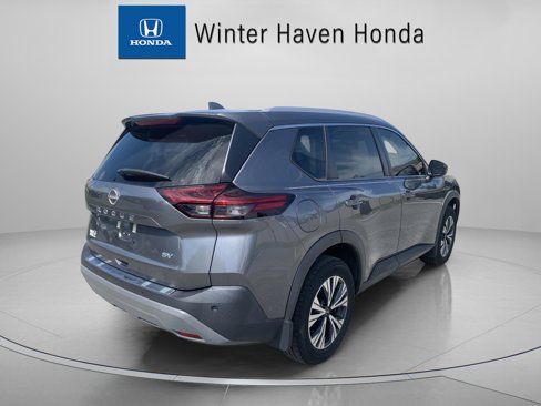 Used 2022 Nissan Rogue SV image 8