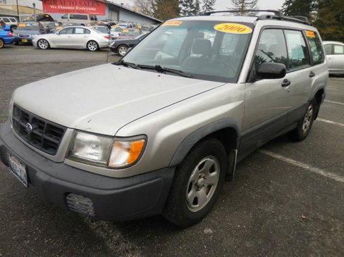 Used 2000 Subaru Forester L image 1