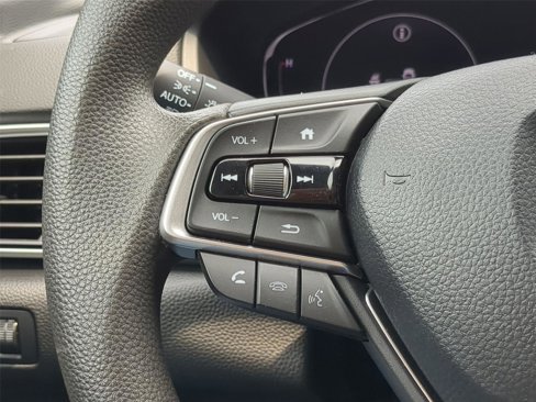 Used 2021 Honda Accord LX image 17