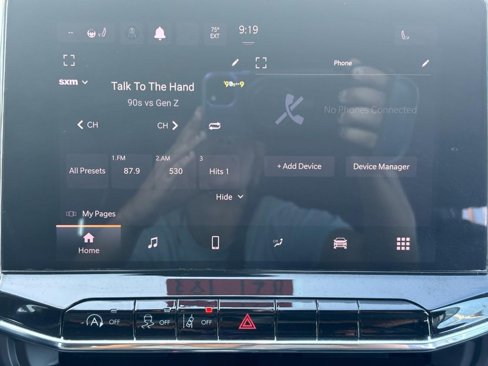 Used 2022 Jeep Compass Latitude w/ Sun and Sound Group image 16