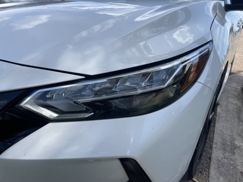 Used 2023 Nissan Sentra SR w/ Midnight Edition Package image 10