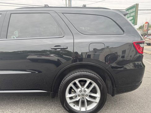 Used 2023 Dodge Durango GT image 11