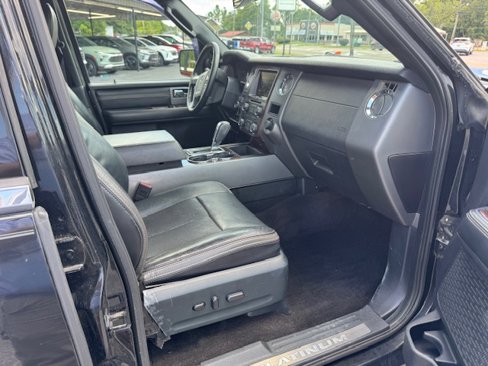 Used 2015 Ford Expedition EL Platinum image 21