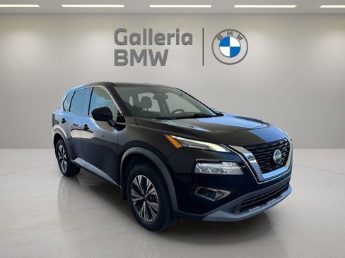 Used 2021 Nissan Rogue SV image 4