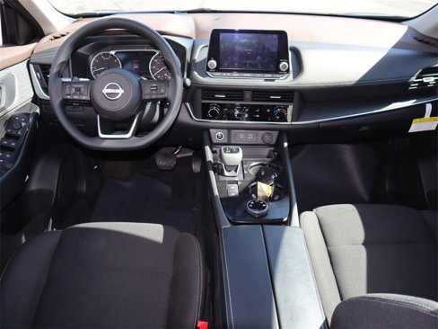 Certified 2023 Nissan Rogue S image 17