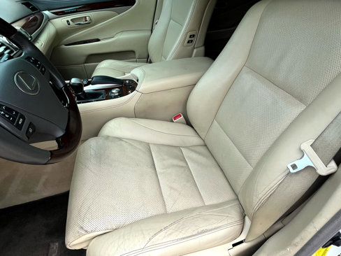 Used 2014 Lexus LS 460 image 30