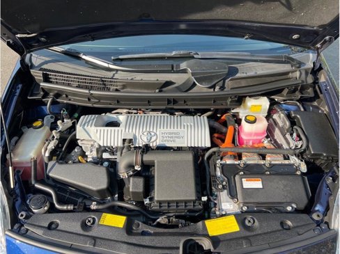 Used 2013 Toyota Prius Two image 20