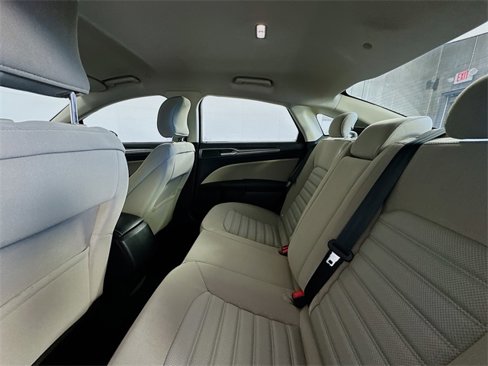 Used 2018 Ford Fusion S image 23