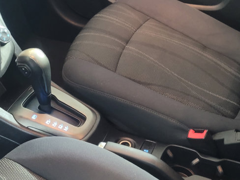 Used 2016 Chevrolet Sonic LT image 26
