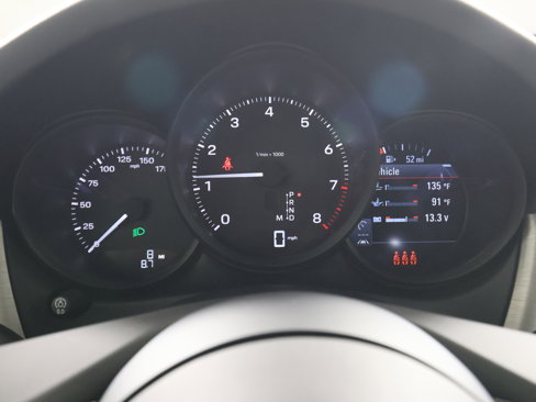 New 2025 Porsche Macan image 18