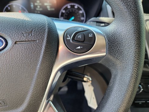 Used 2020 Ford Transit Connect XLT image 18