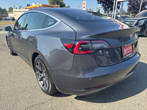 Used 2018 Tesla Model 3 Mid Range image 7