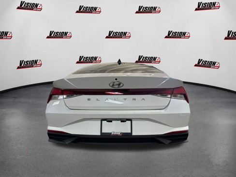 Used 2023 Hyundai Elantra SEL image 6
