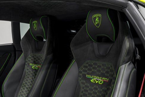 Used 2023 Lamborghini Huracan EVO image 19