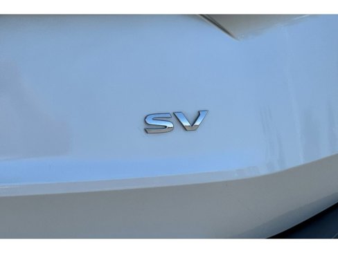 Used 2022 Nissan Rogue SV image 49