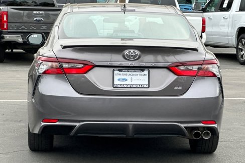 Used 2022 Toyota Camry SE image 8