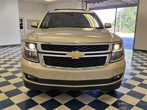 Used 2016 Chevrolet Tahoe LT image 2
