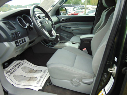 Used 2012 Toyota Tacoma 4x4 Double Cab image 5