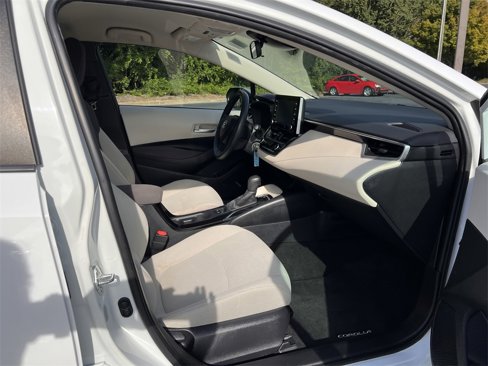 Used 2020 Toyota Corolla LE image 14