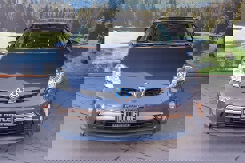 Used 2014 Toyota Prius Plug-In Hybrid image 2