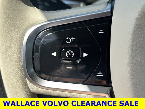 Used 2024 Volvo XC60 B5 Plus w/ Protection Package Premier image 14