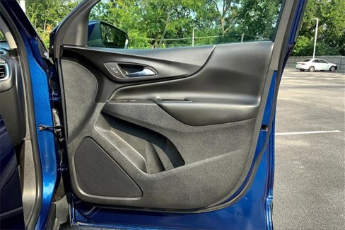 Used 2023 Chevrolet Equinox LT image 22