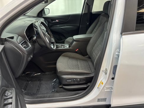 Used 2022 Chevrolet Equinox LT image 9