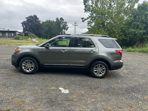 Used 2013 Ford Explorer XLT image 8