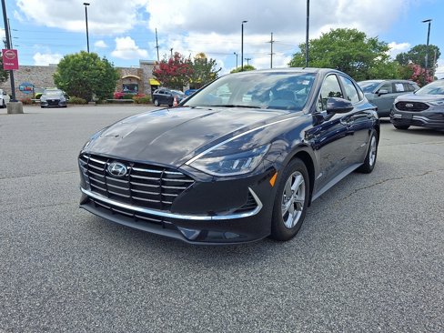 Used 2023 Hyundai Sonata SE image 4
