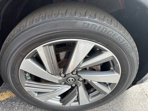Used 2019 Nissan Murano S image 30