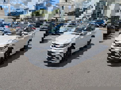New 2025 Volkswagen Jetta SE image 7