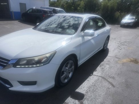 Used 2014 Honda Accord EX-L image 4